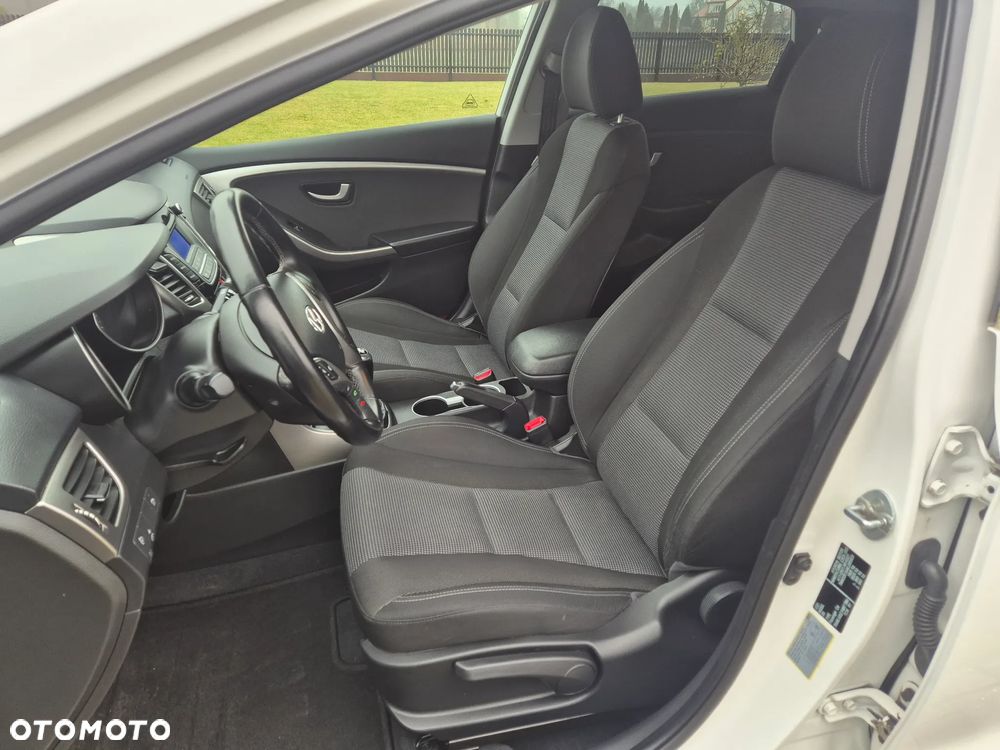 Hyundai i30 1.4 Comfort - 9