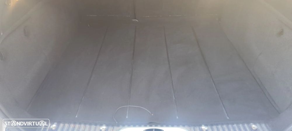 Peugeot 407 SW 1.6 HDi Premium - 19