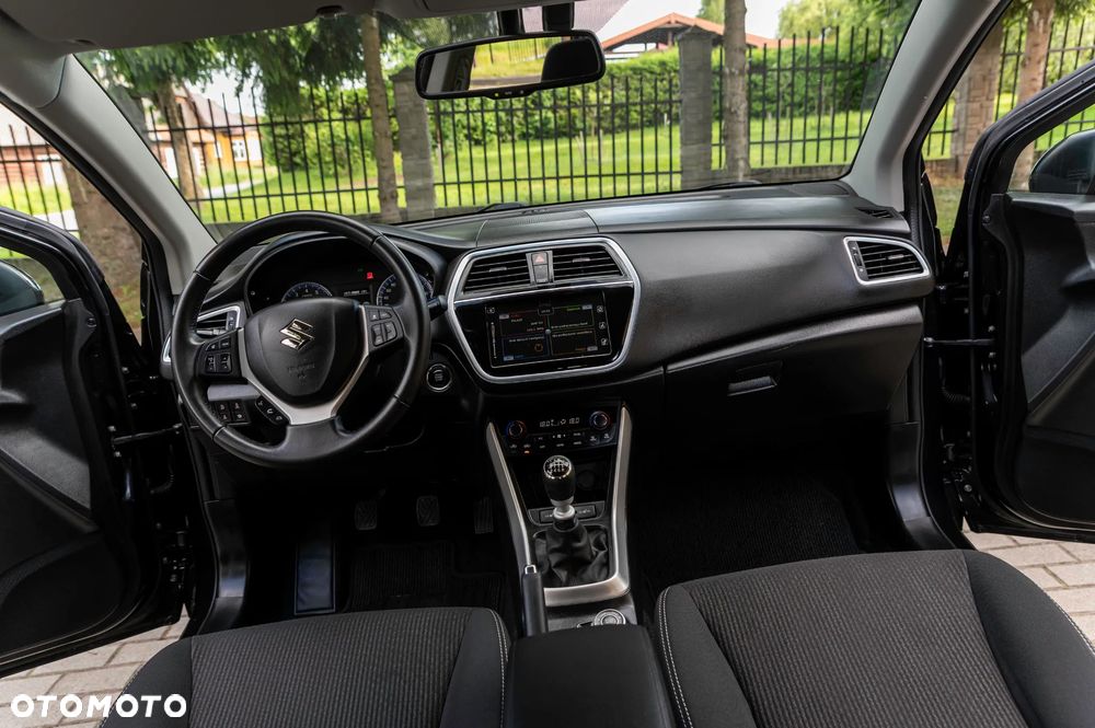Suzuki SX4 S-Cross 1.4 Boosterjet Hybrid Allgrip Comfort+ - 34