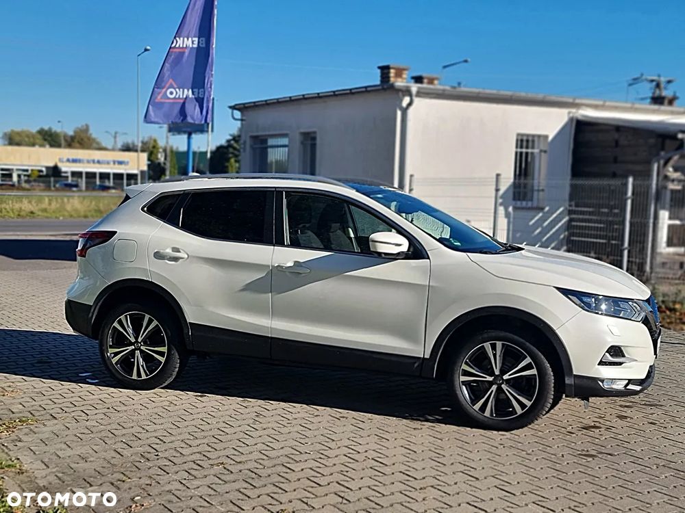 Nissan Qashqai - 11