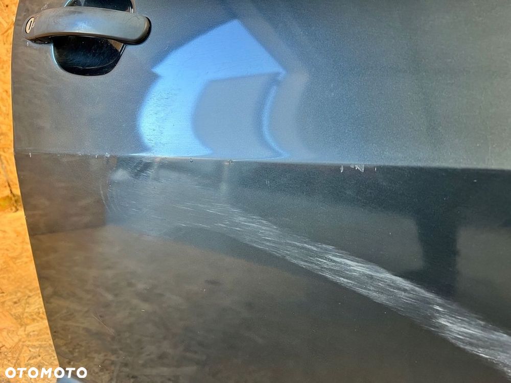 Drzwi PRZEDNIE PRAWE prawy przód SEAT IBIZA IV 4 6J 5D Kod lakieru: LW7Z - 4