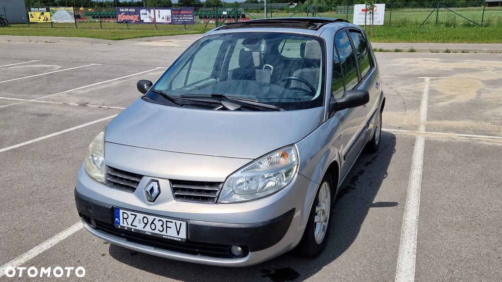 Renault Scenic 1.6 16V Authentique - 4