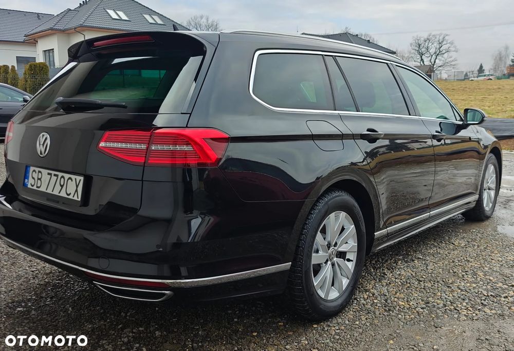 Volkswagen Passat 2.0 TDI SCR DSG Highline - 17