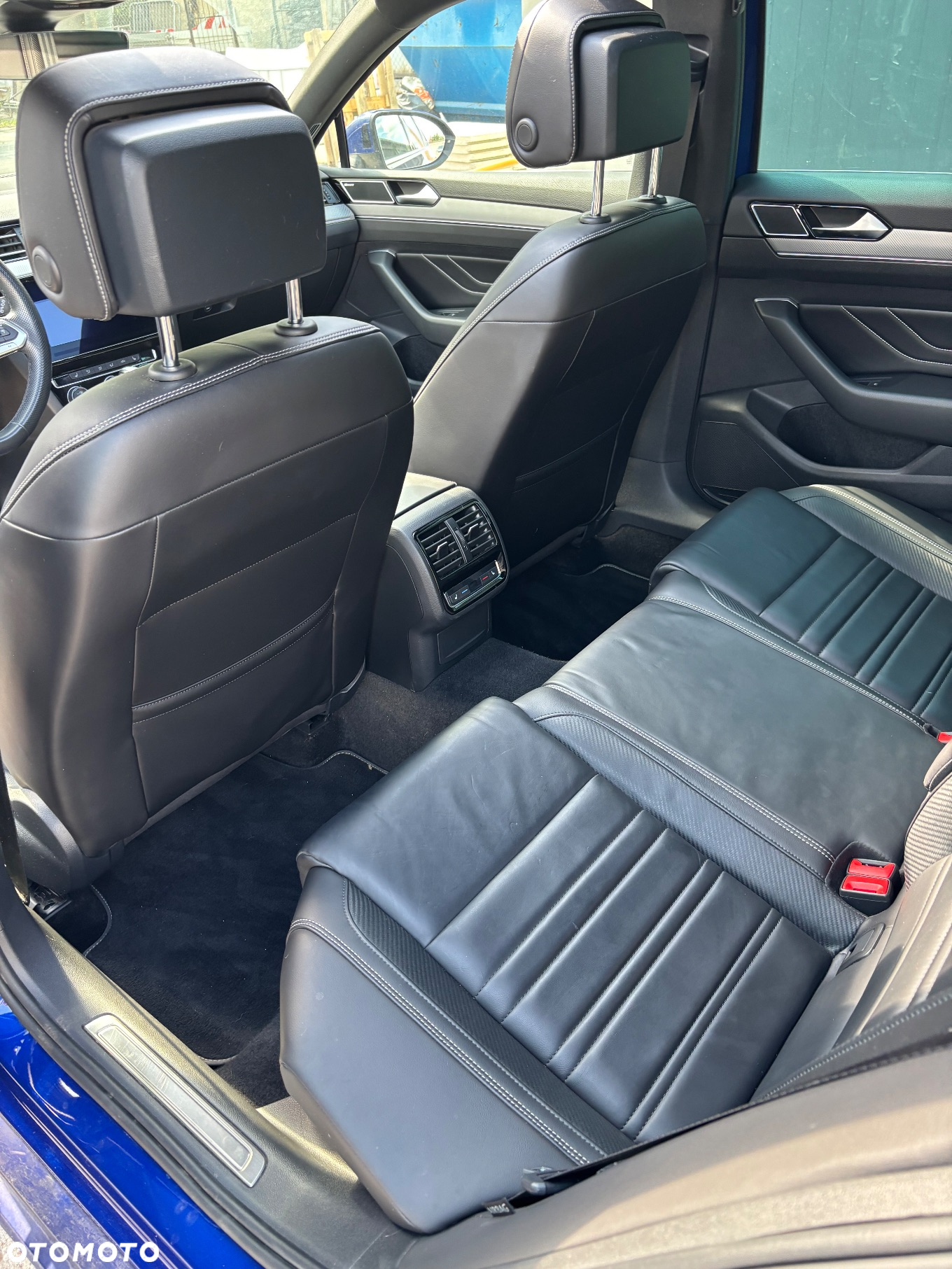 Volkswagen Passat 2.0 TDI BMT 4Mot Highline DSG - 16