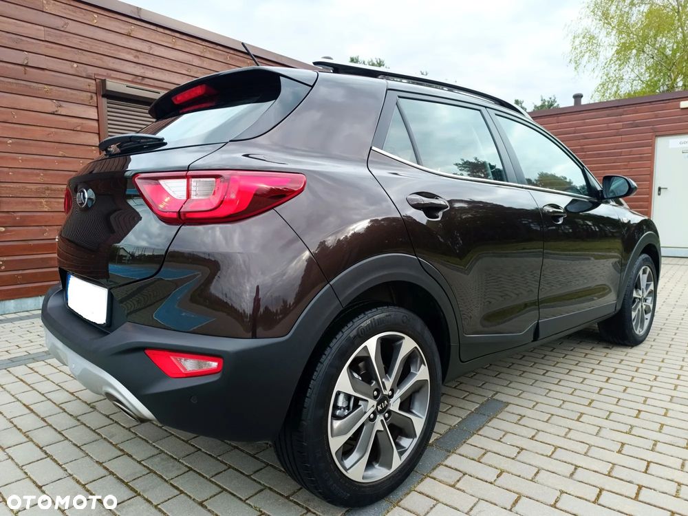 Kia Stonic 1.4 L - 28