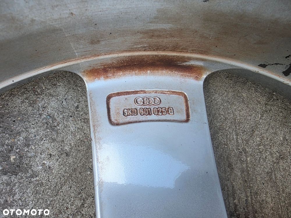 FELGA FELGI VW AUDI SKODA A3 A4 A6 8.0J R18 ET47 8K0601025Q 19/26 KOMPLET - 8