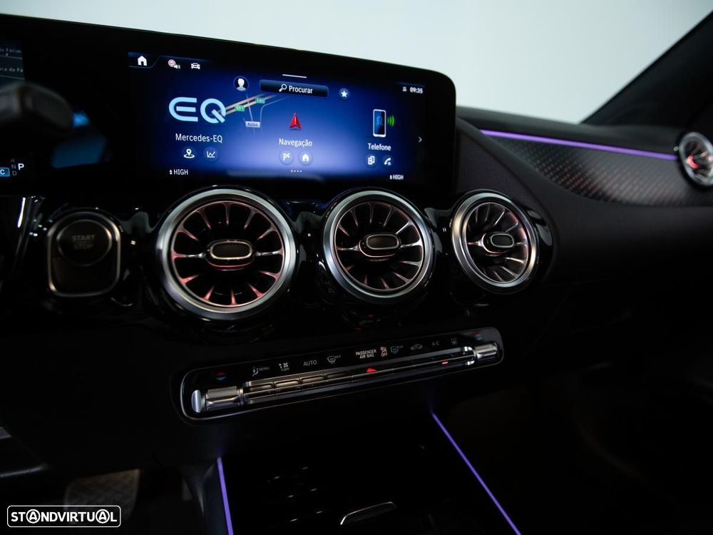 Mercedes-Benz EQA 300 4Matic - 20