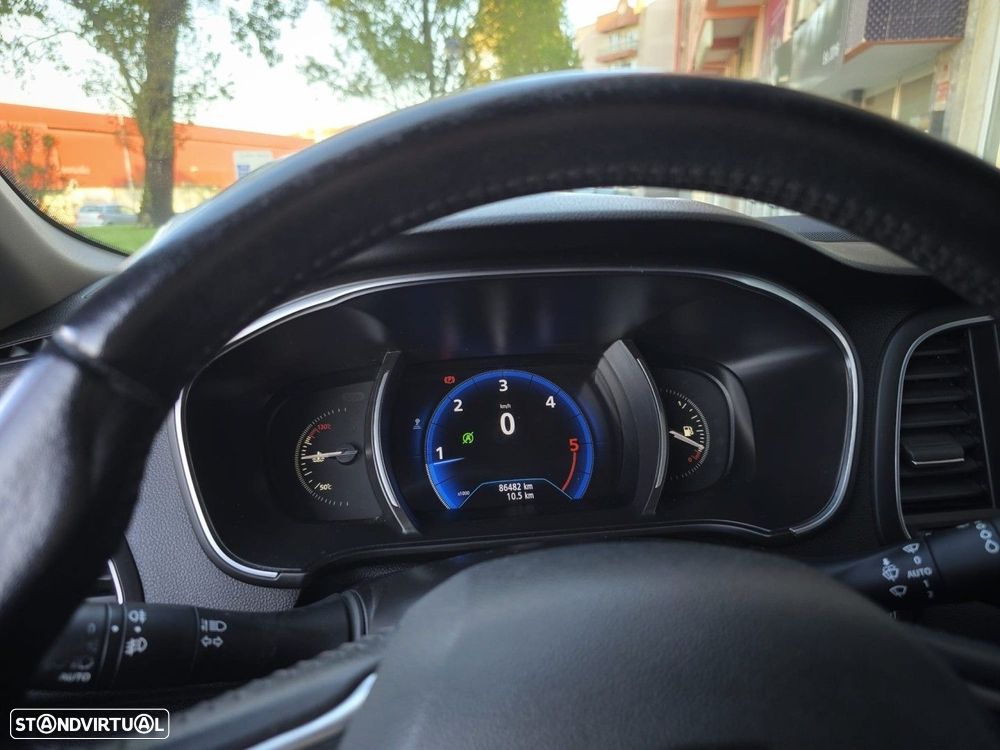 Renault Mégane Grand Coupe 1.5 dCi Limited - 19
