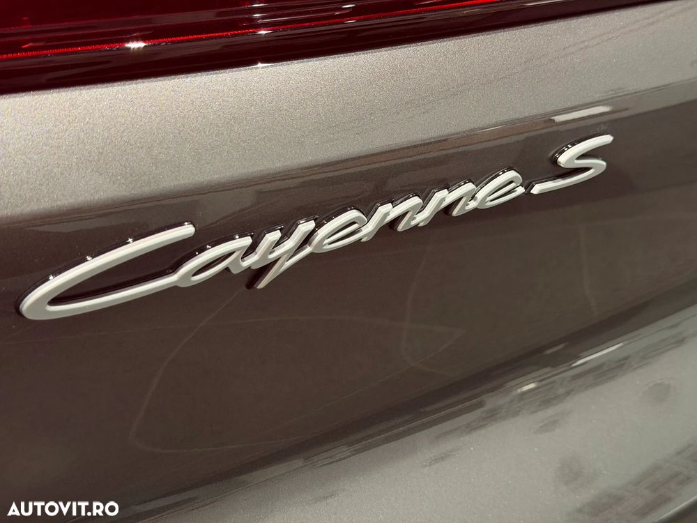 Porsche Cayenne S E-Hybrid - 27