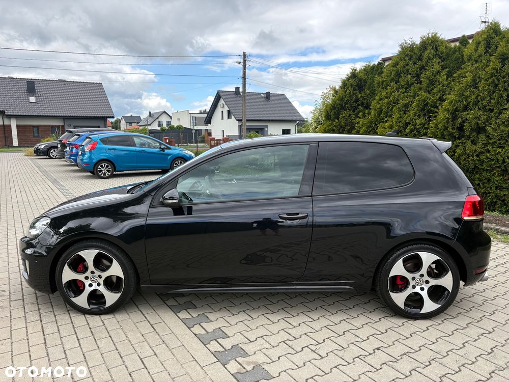 Volkswagen Golf 2.0 GTI - 4