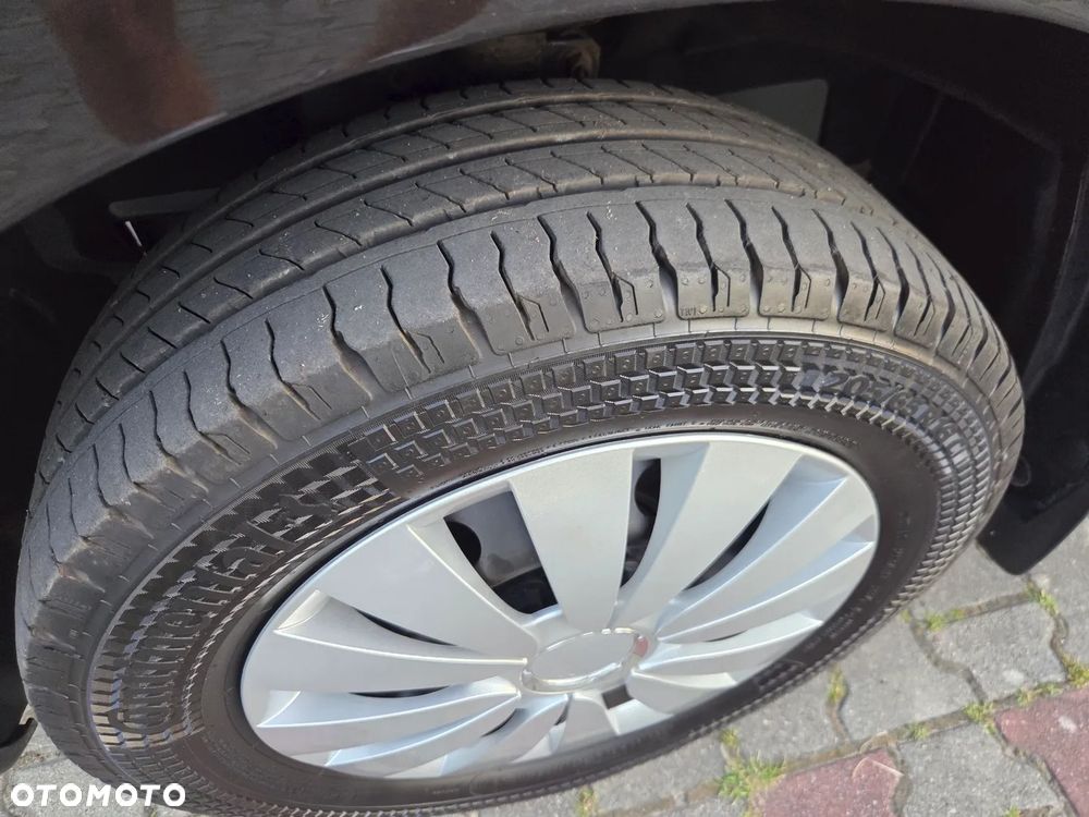 Opel Vivaro - 25