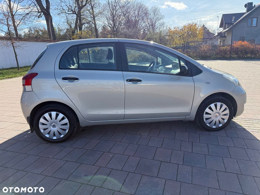Toyota Yaris 1.33 Luna - 20