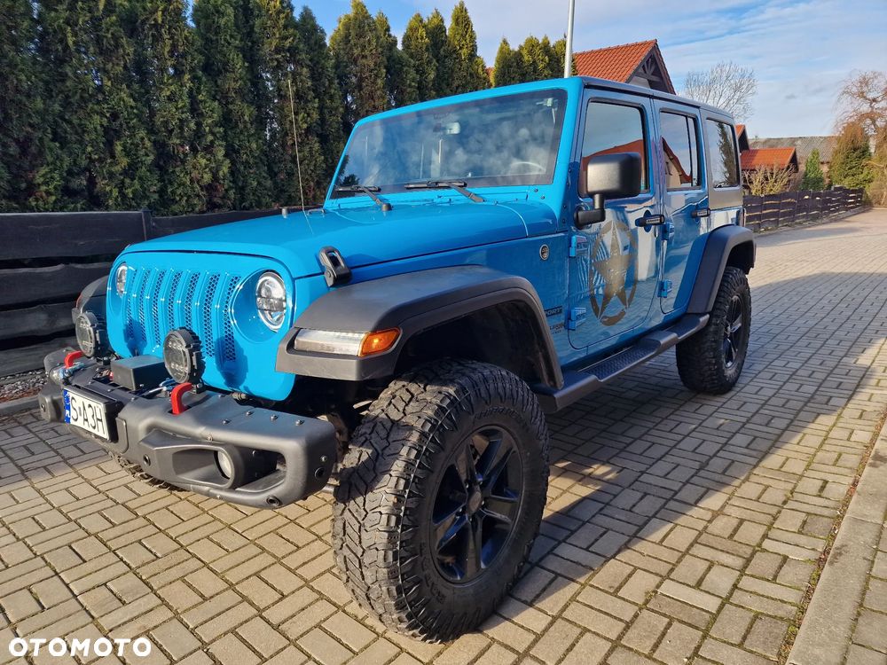 Jeep Wrangler - 1