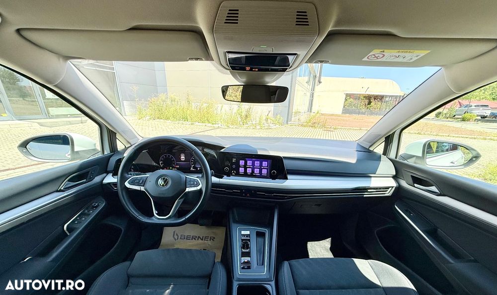 Volkswagen Golf 1.5 eTSI MHEV 150CP DSG Style - 11