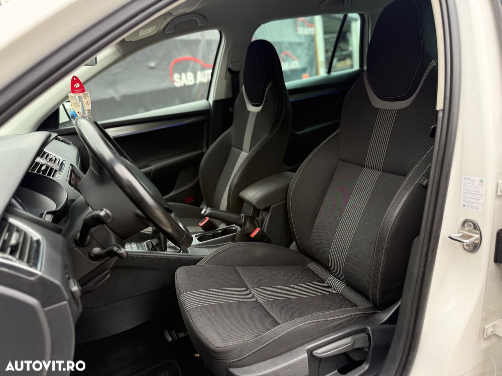 Skoda Octavia 2.0 TDI 4X4 Ambition - 11