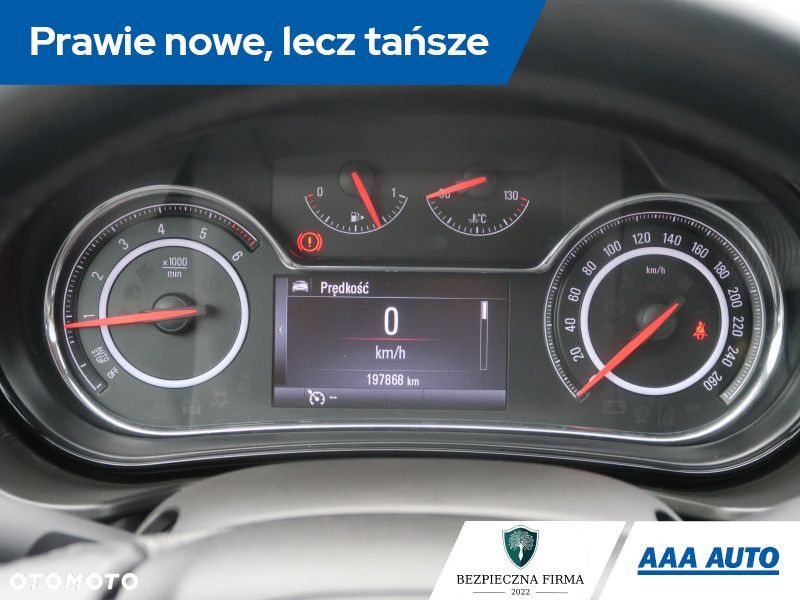 Opel Insignia - 13