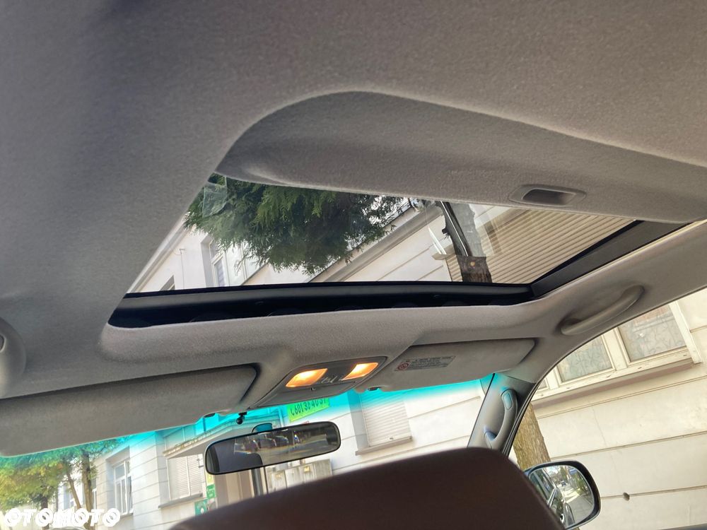 Toyota Land Cruiser 3.0 D Luna Platinium - 12