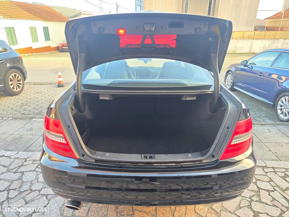 Mercedes-Benz C 220 - 8