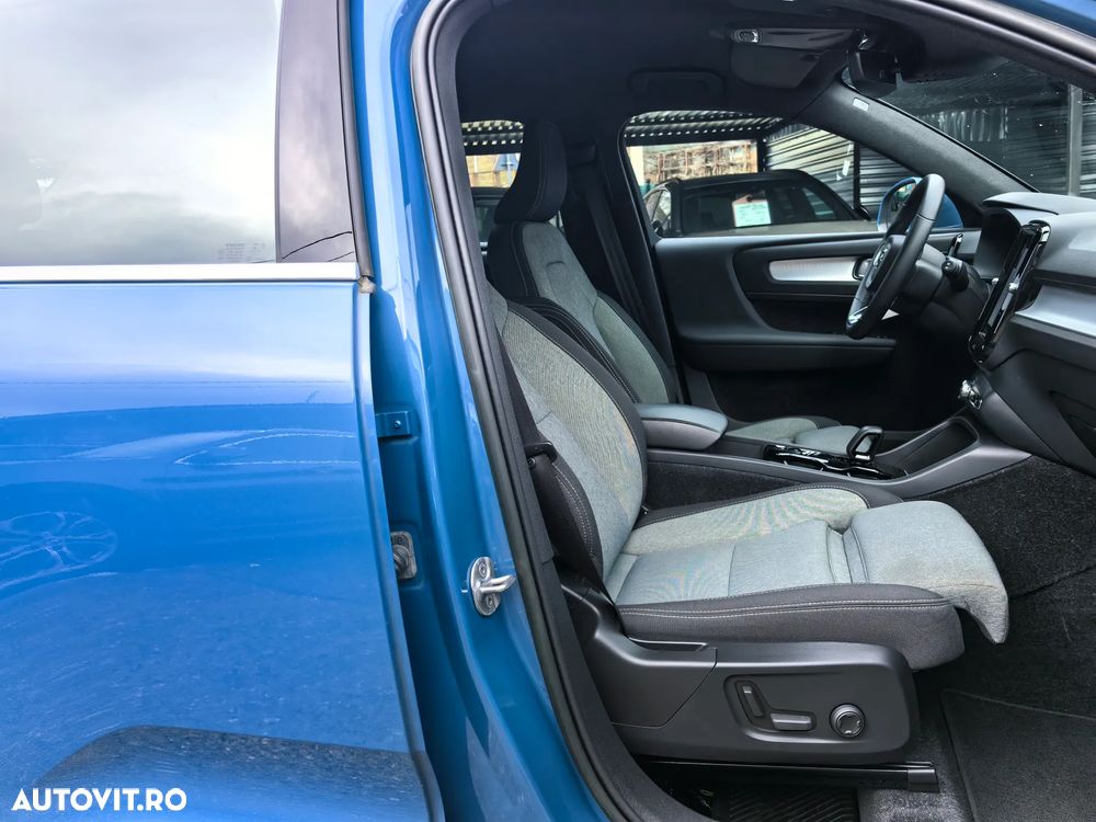 Volvo XC 40 T4 Recharge DKG Ultimate Bright - 13