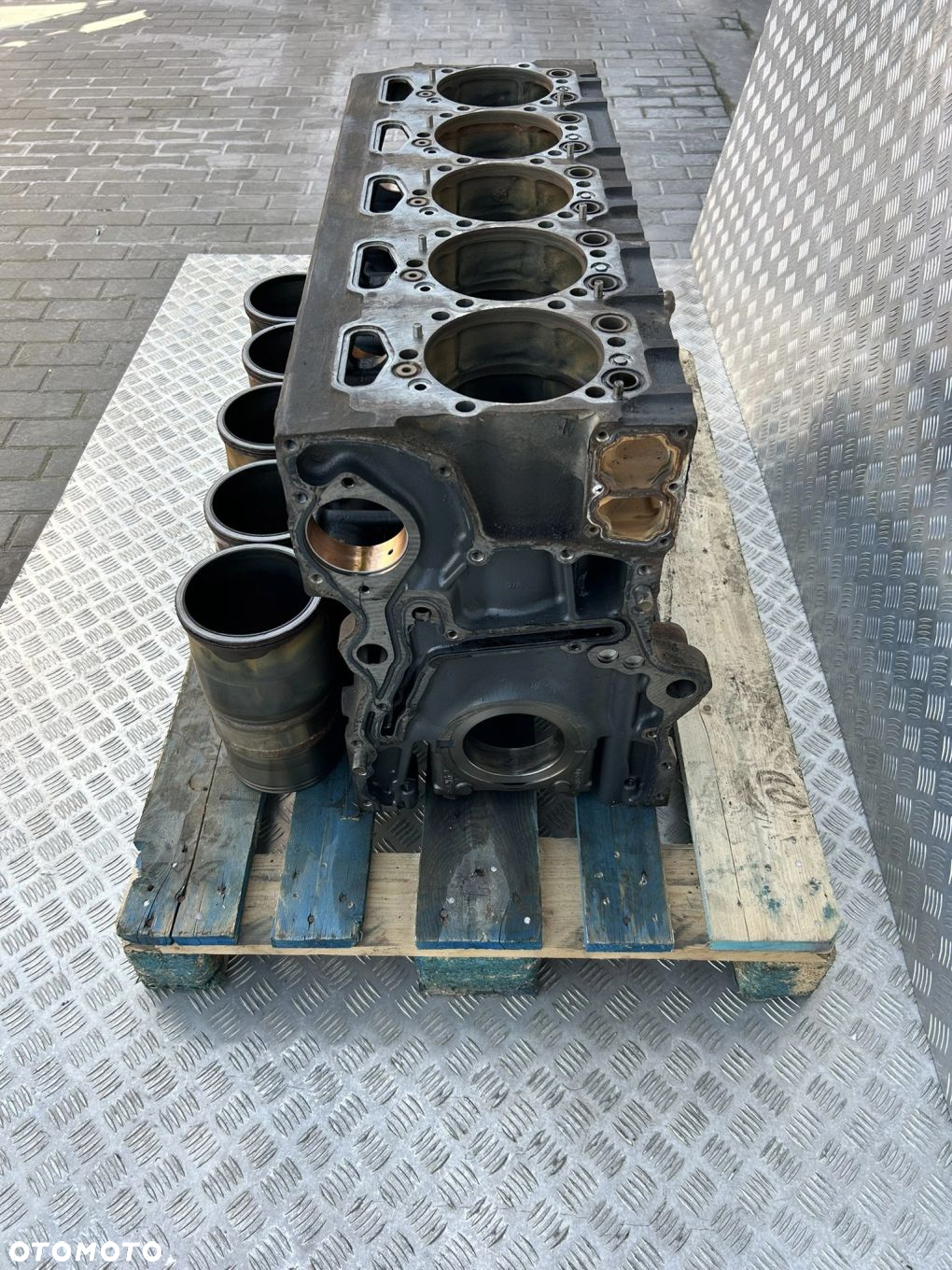 BLOK SILNIKA DC9 39 LO1 SCANIA 9L XPI - 3