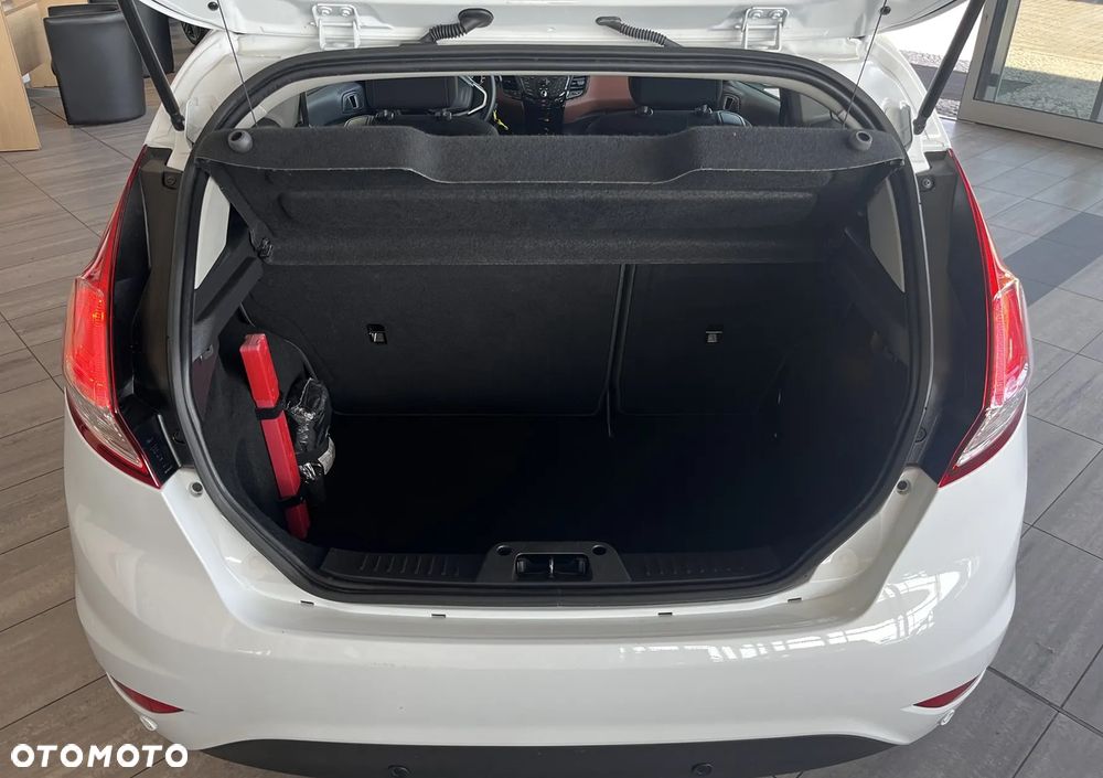 Ford Fiesta 1.0 EcoBoost Titanium X - 23