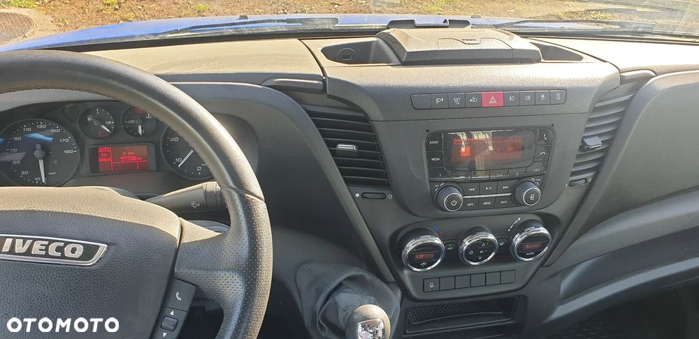Iveco 35C15 - 10