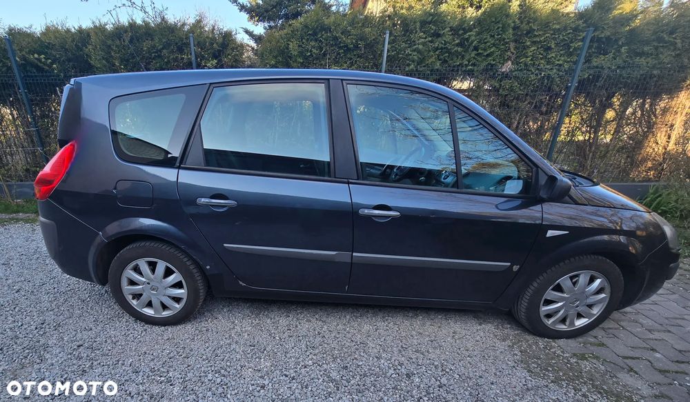 Renault Scenic 1.9 dCi Confort Authentique - 13