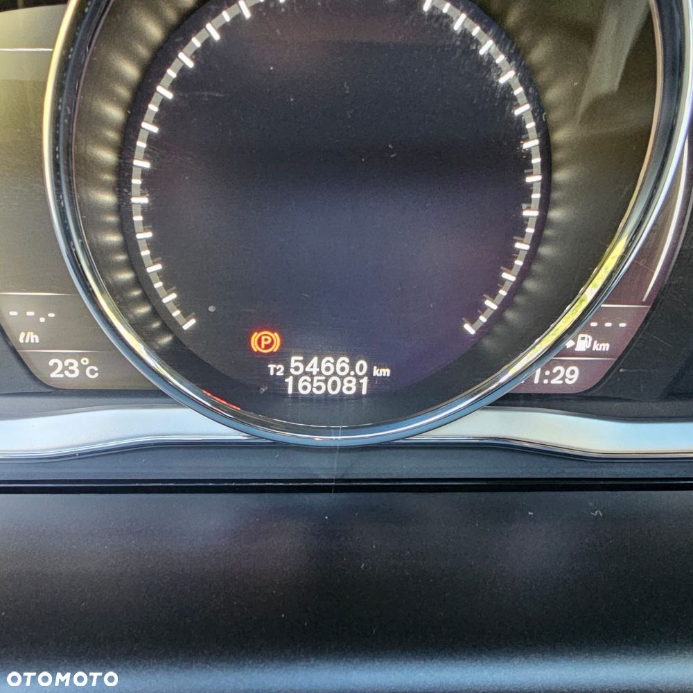 Volvo XC 60 - 8