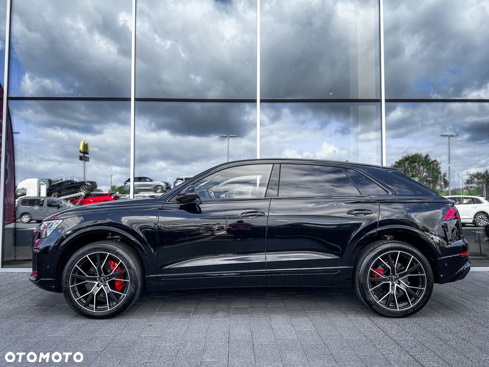 Audi Q8 - 6