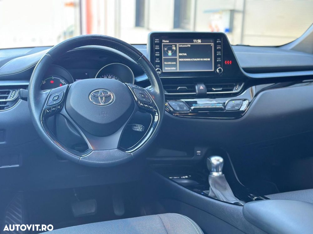 Toyota C-HR 2.0 HSD 184 CP 4x2 CVT Style - 15