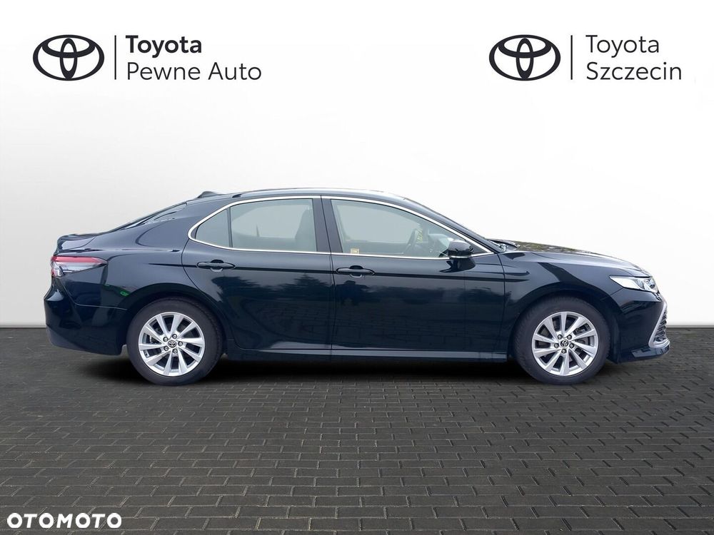 Toyota Camry 2.5 Hybrid Comfort CVT - 8