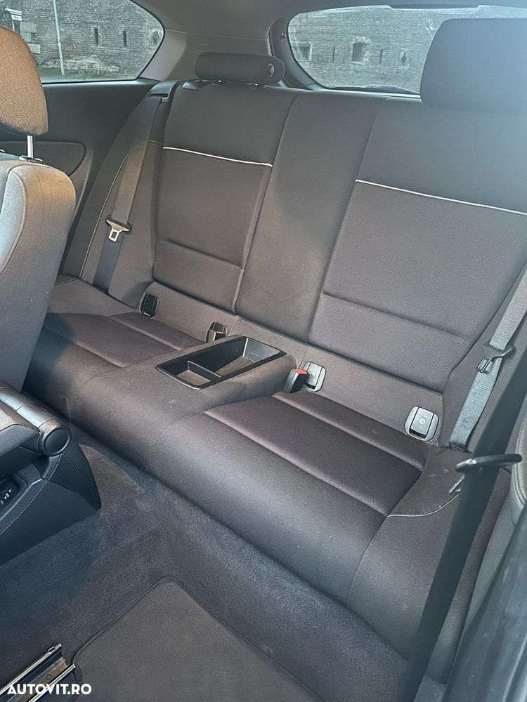 BMW Seria 1 123d - 12