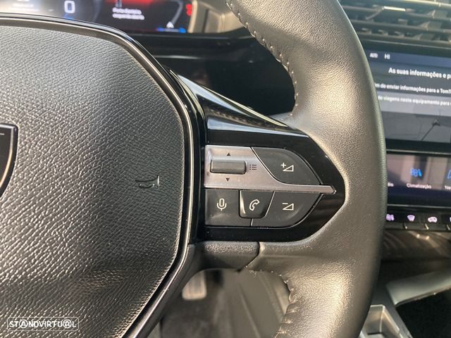 Peugeot 308 SW BlueHDi 130 EAT8 Stop & Start Allure Pack - 18