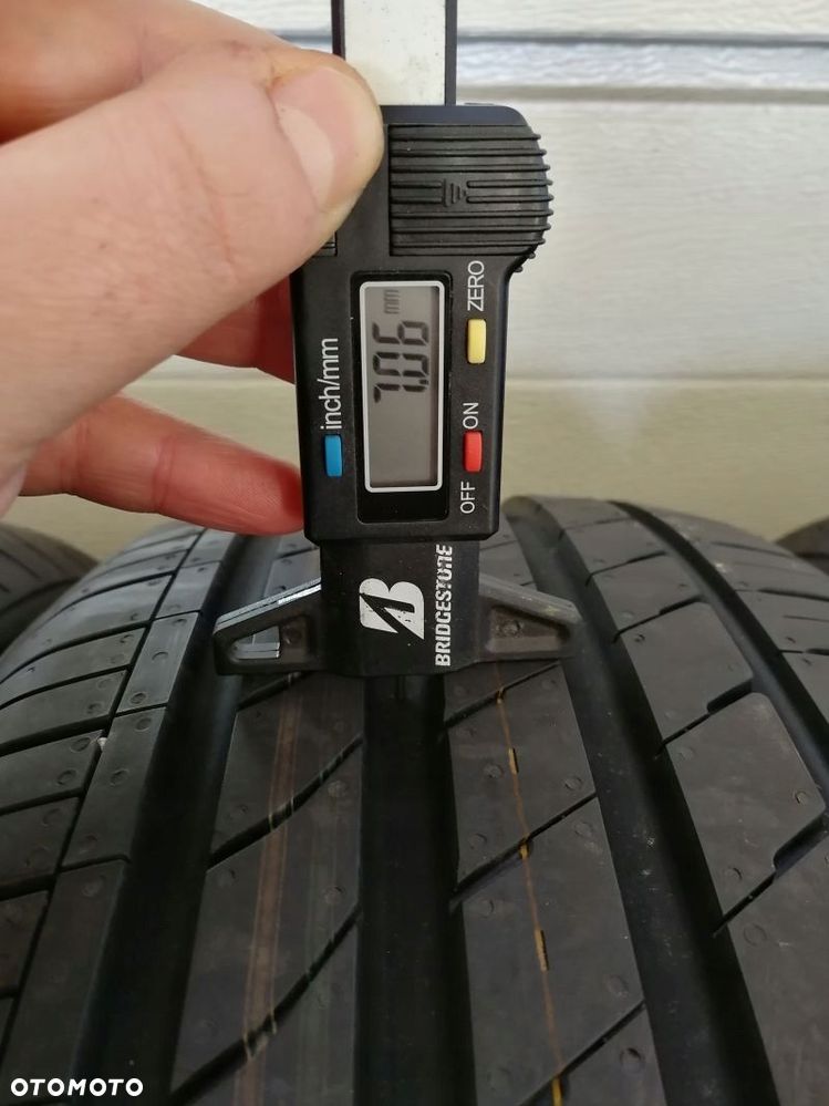 Opony letnie 205/50 R 17 Nexen NFera SU1 - 3