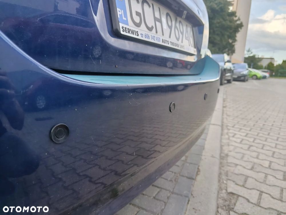 Toyota Corolla - 4