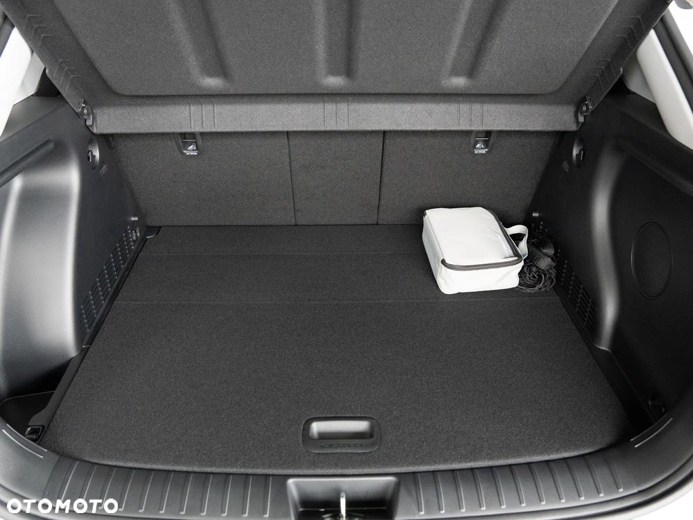 Hyundai Kona 1.6 GDI Hybrid Platinum DCT - 40