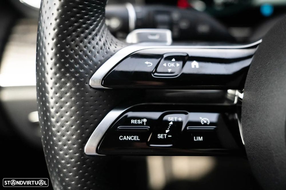 Mercedes-Benz E 300 - 37