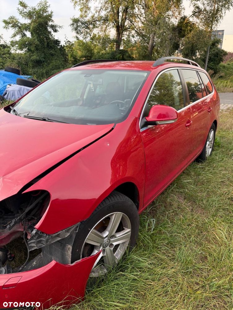 Volkswagen Golf 1.6 TDI Highline - 4