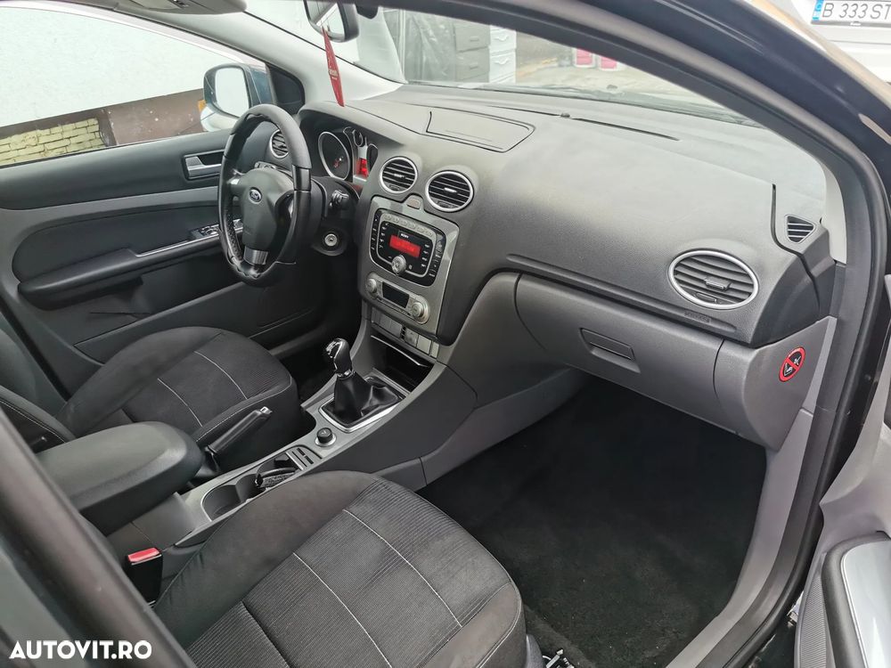 Ford Focus 1.6 TDCI DPF Titanium - 7