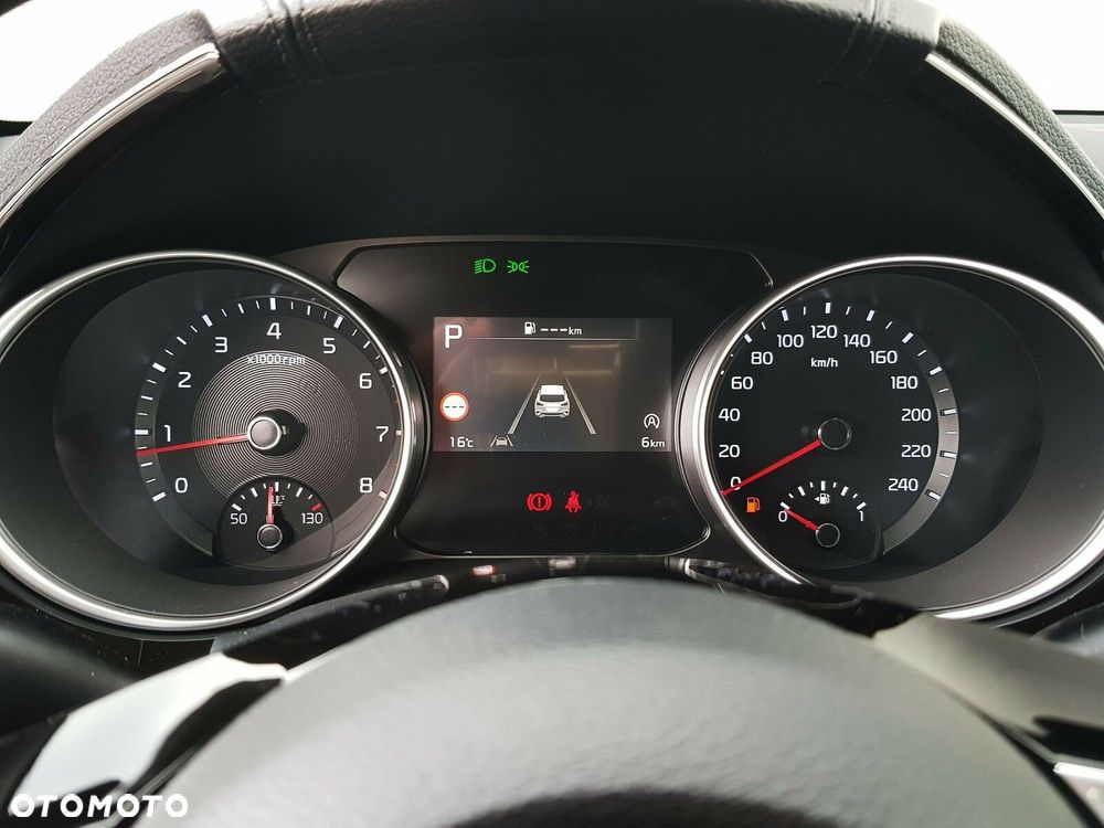Kia XCeed 1.6 T-GDI Tribute DCT - 17