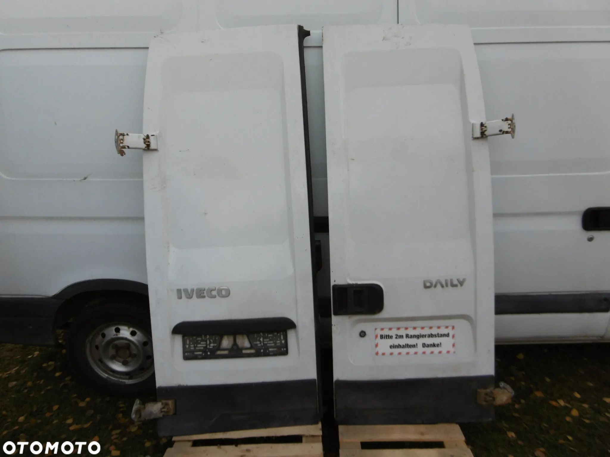 DRZWI TYLNE IVECO DAILY 2012 ROK - 1