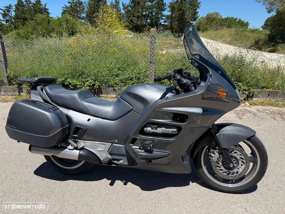 Honda Pan European - 1