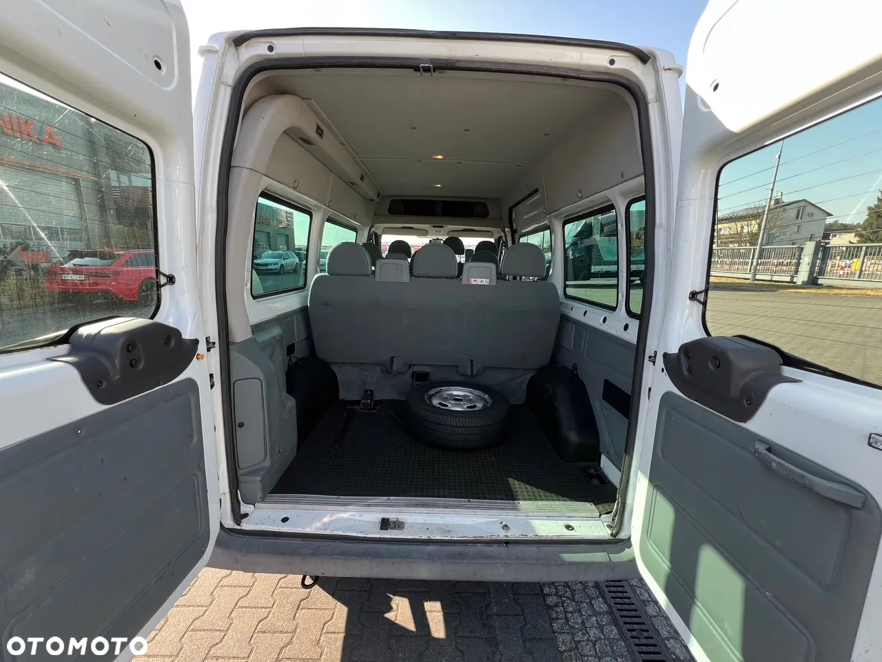 Ford Transit Trend Tourneo L2H2 9-miejsc Osobowy Salon PL - 6