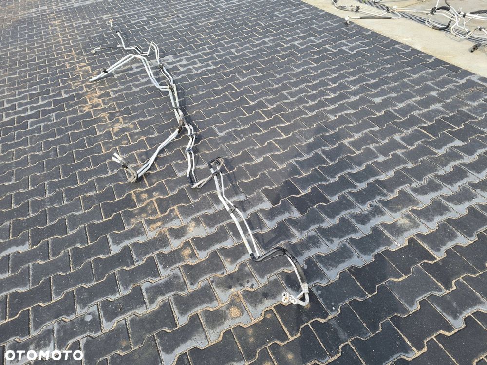 VW T5 LIFT MULTIVAN przewód przewody klimatyzacji TYŁ 7E1820725C 7E1820727D - 2