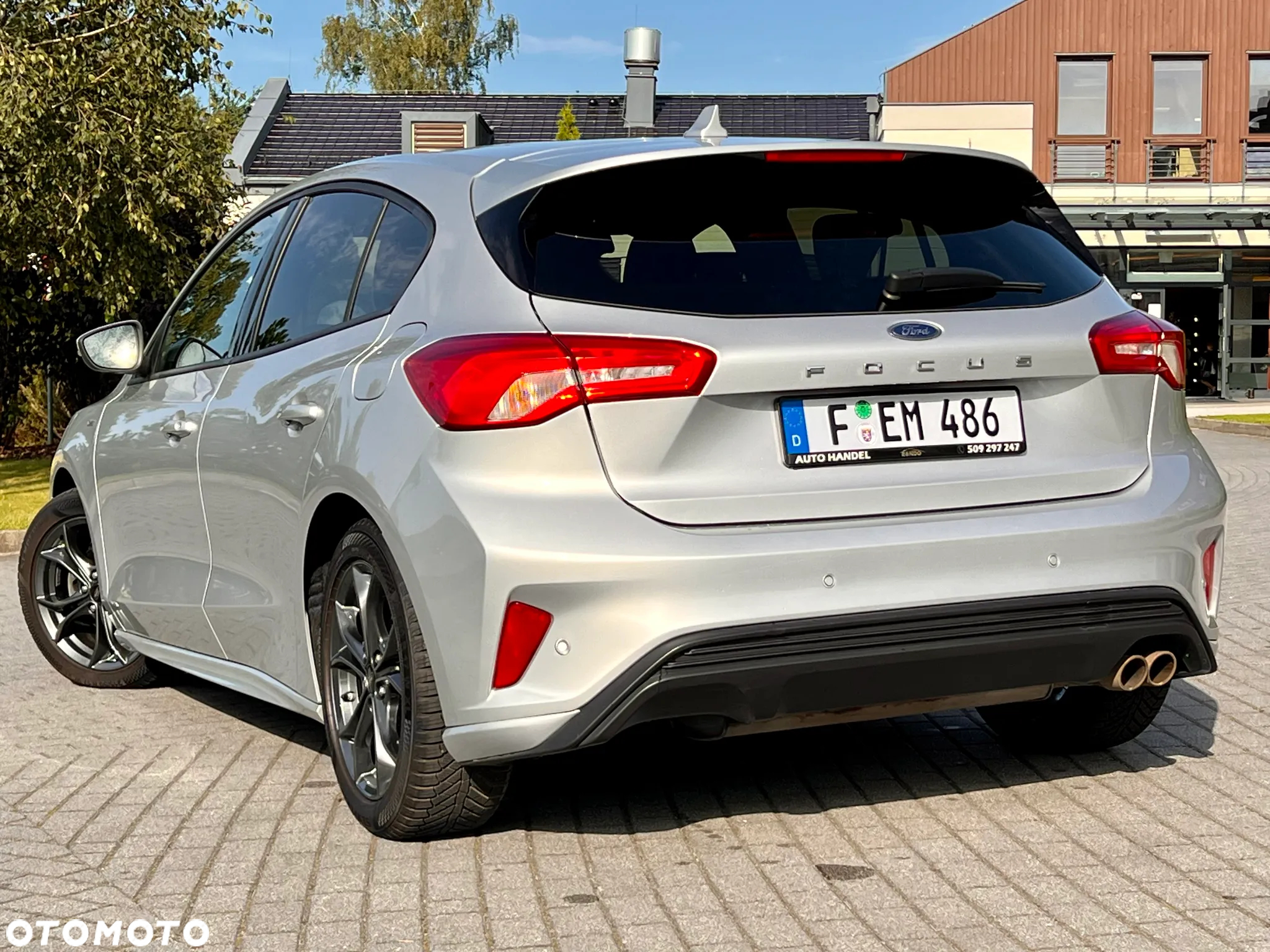 Ford Focus 1.0 EcoBoost Hybrid ST-LINE X - 19