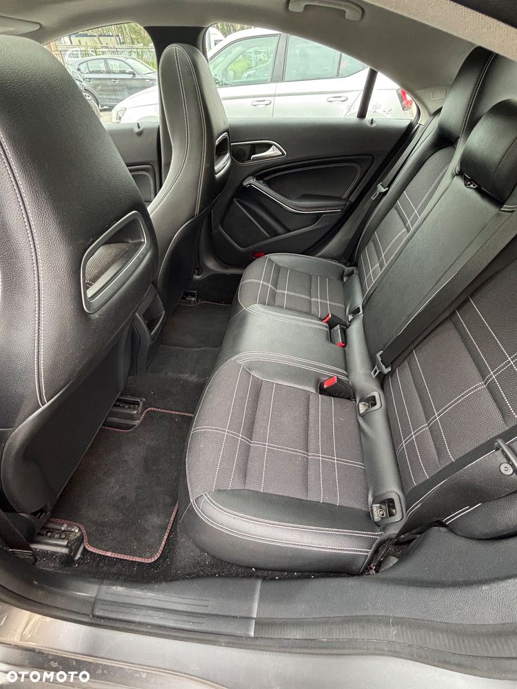 Mercedes-Benz CLA 250 4-Matic Sport - 19