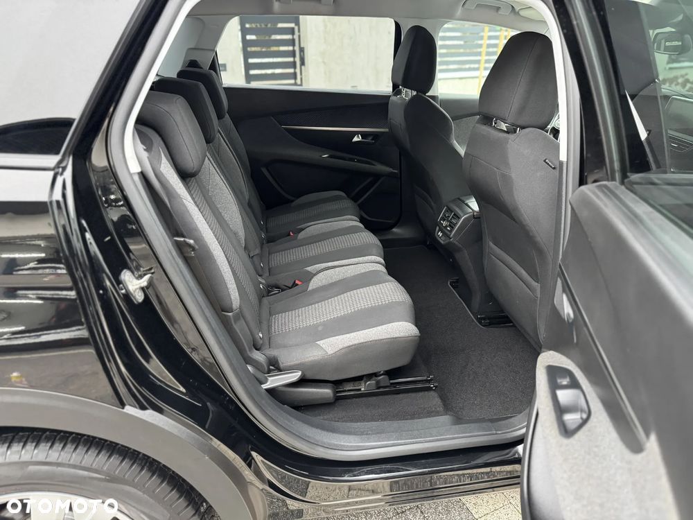 Peugeot 5008 BlueHDi 130 EAT8 Allure - 29