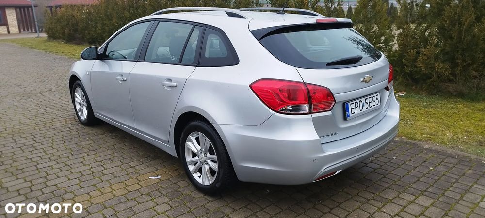 Chevrolet Cruze 1.6 LS - 7