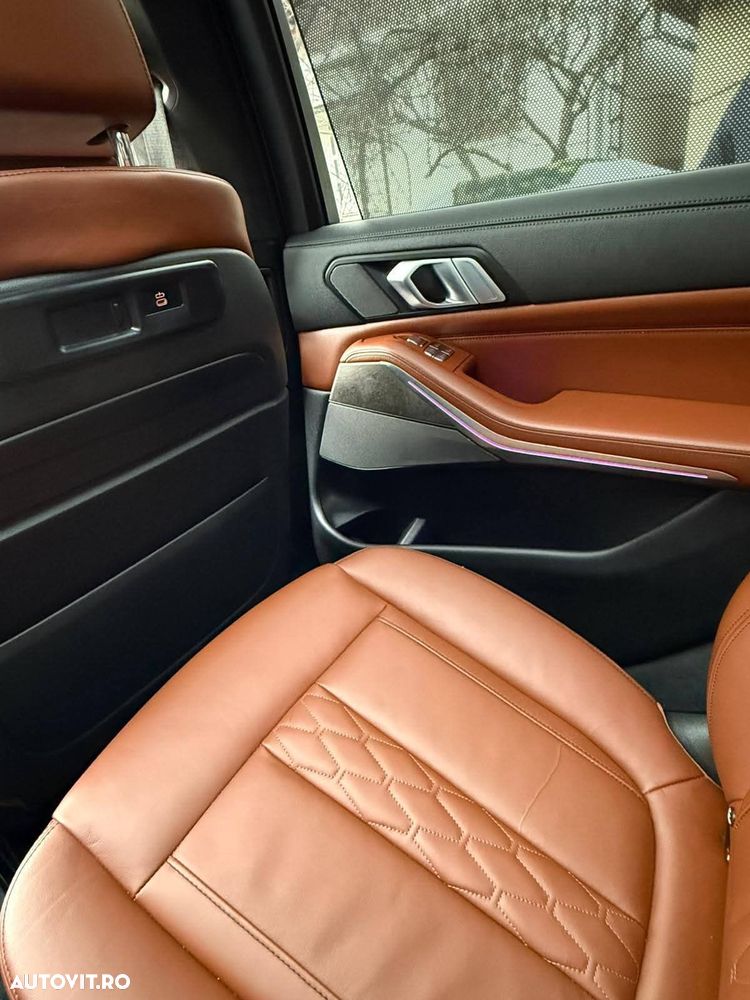 BMW X7 xDrive40i - 21