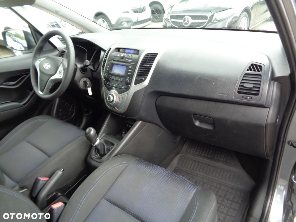 Hyundai ix20 1.4 Comfort - 18